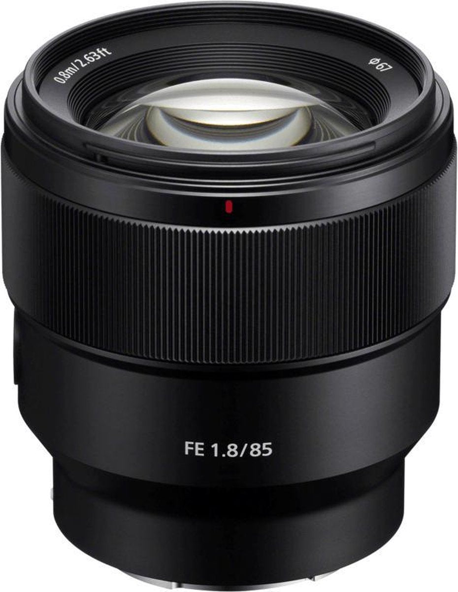 Sony FE 85mm f/1.8 - Prime lens