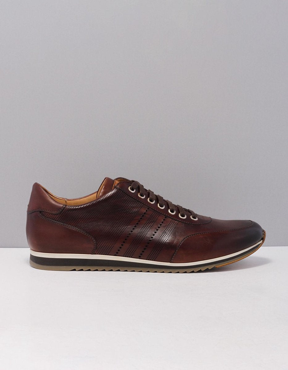 Magnanni 18457 - Volwassenen Lage sneakersVrije tijdsschoenen - Kleur: Cognac - Maat: 42