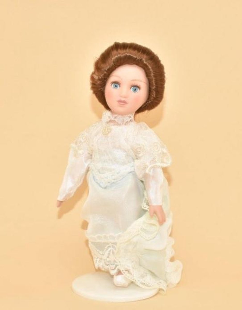 Koninklijke Porseleinen pop Principessa Alice Di Battenberg - porselein - stiften - koningin - prinses - prinsessen - koning - atlas