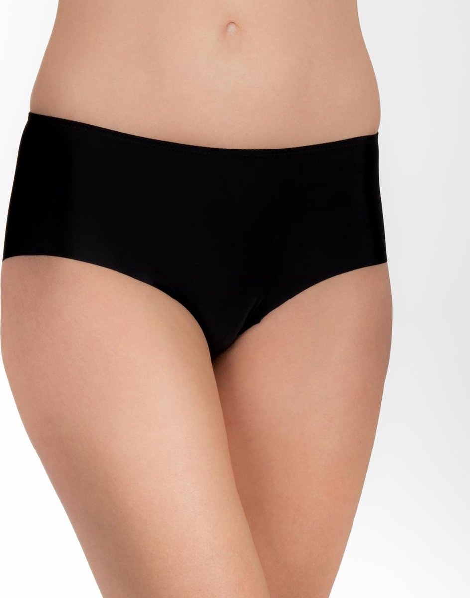 Solid Short 814813 004 Black