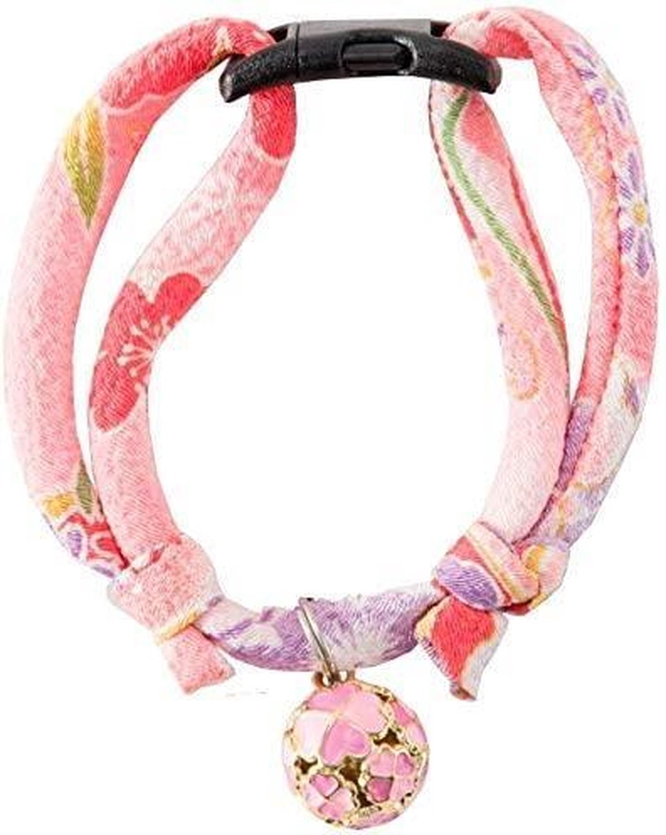 NECOICHI Japanse chirimen stof kattenhalsband met klavervormige hanger pastel roze