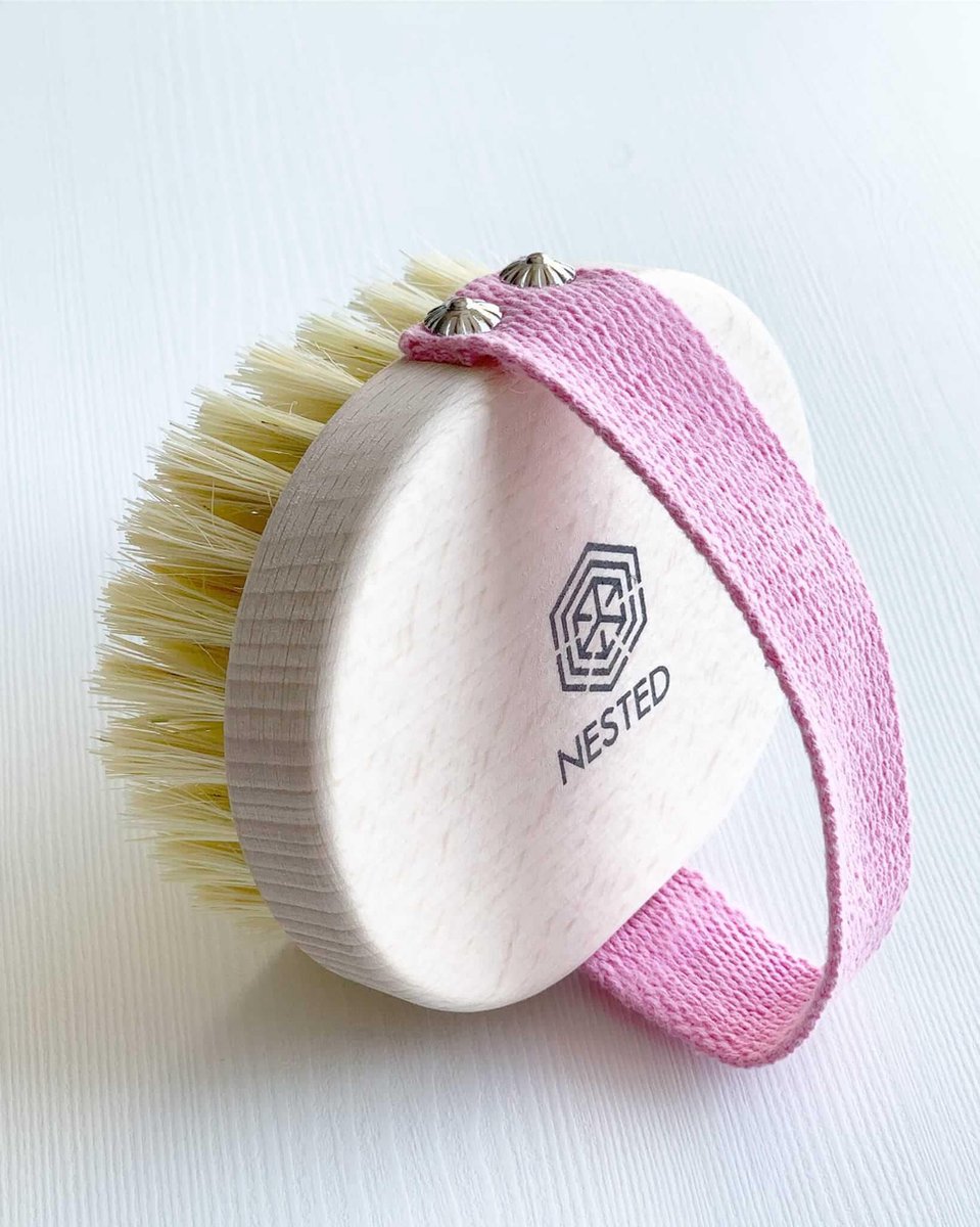 Nested | Body Massage Dry Brush Pink | Body Massage Brush | Anti-Cellulitis Borstel | Dry Brush Lichaamsborstel met Hoogwaardige Natuurlijke Haren | Droogborstel | Detox Massage Brush | Droogborstelen | Duurzaam en Huidvriendelijke Massageborstel
