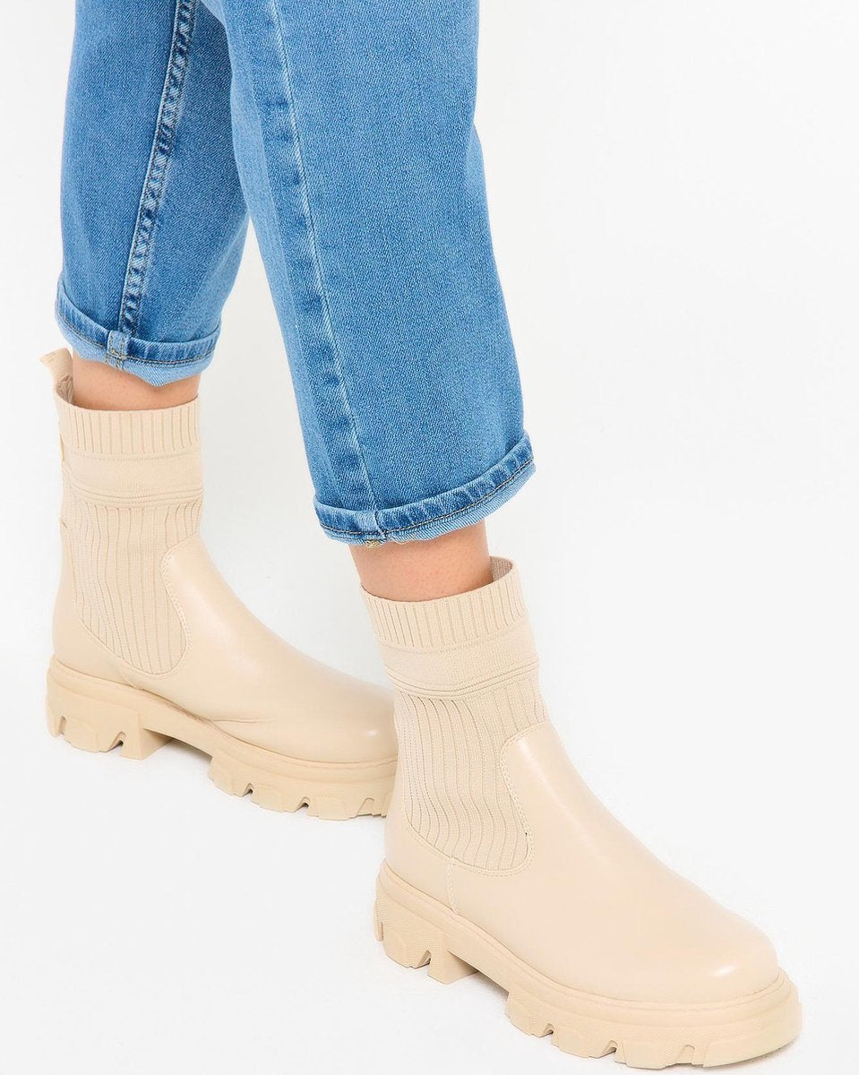 Boots met sleehak - Beige
