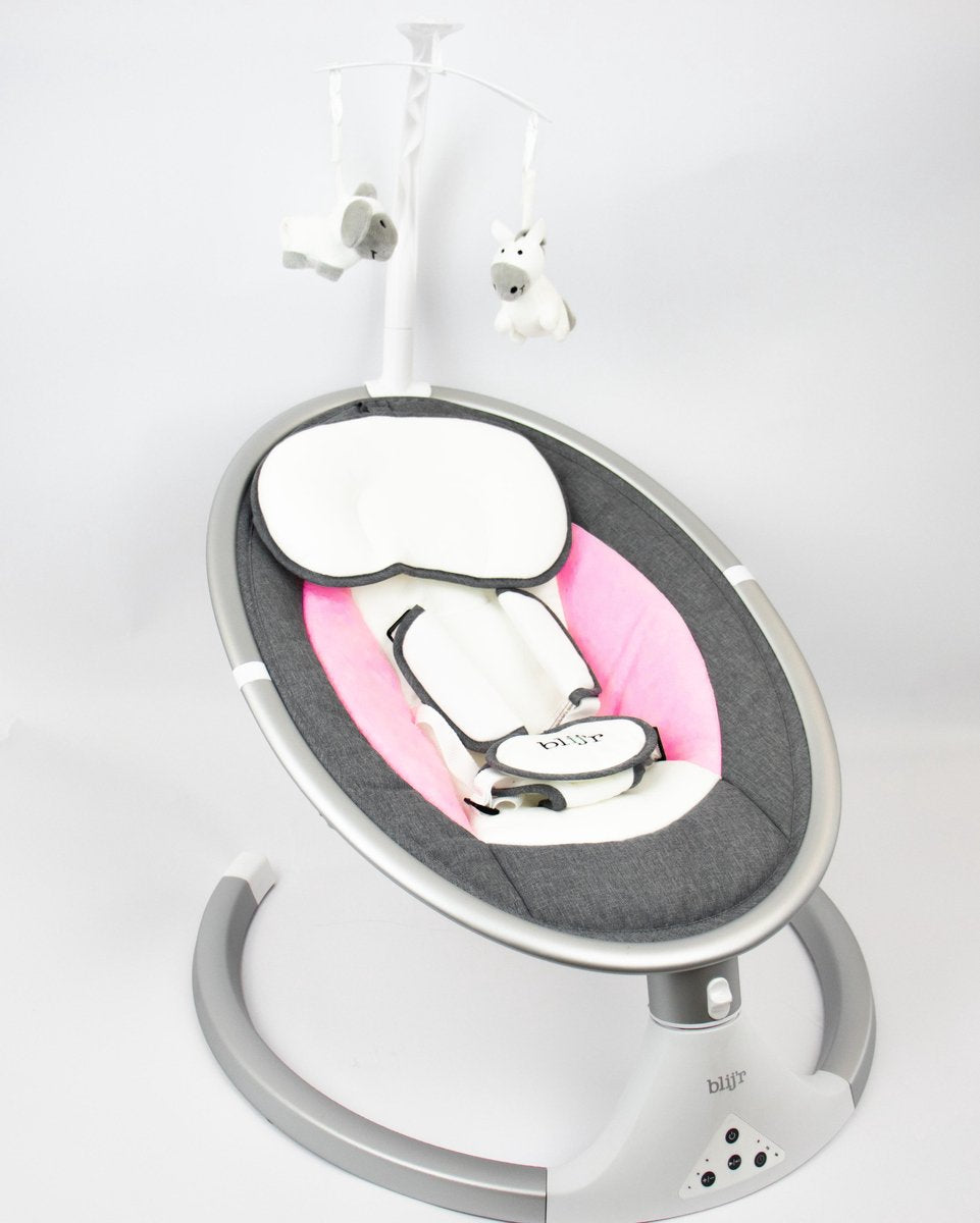 Blij'r Derk Plus - baby schommelstoeltje met bluetooth en slabbetje / zonnekap met klamboe - Roze