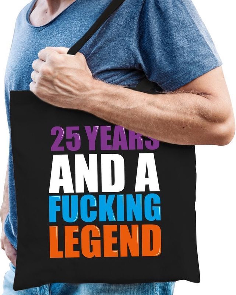 25 year legend / 25 jaar legende cadeau tas zwart voor heren cadeau katoenen tas zwart voor heren - kado tas / tasje / shopper