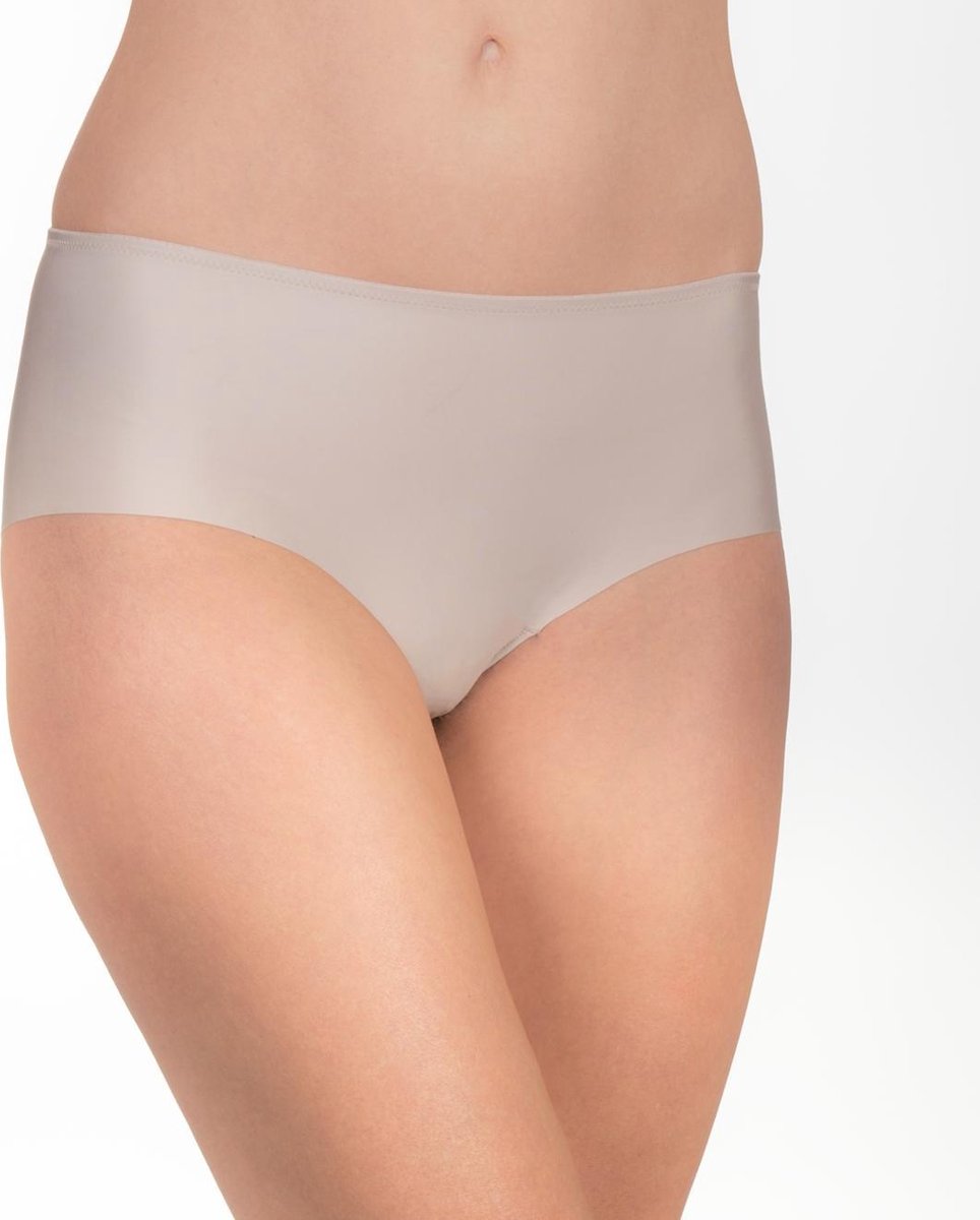 Solid Short 814813 531 light taupe