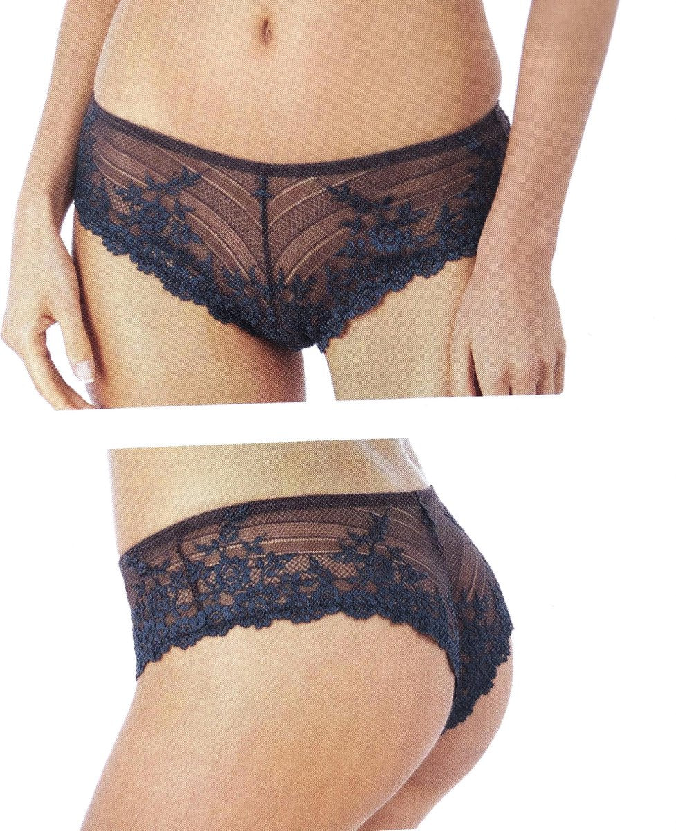 Tanga slip Wacoal WA848191088 Embracelce maat S