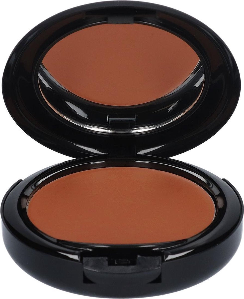 Make-up Studio Light Velvet Foundation - CA5 Mocca Tan