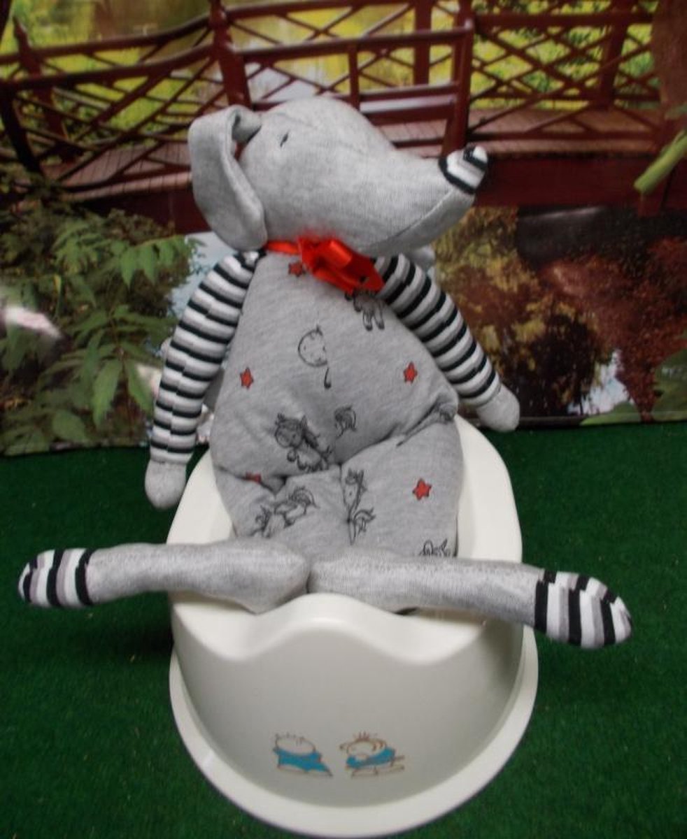 plaspotje met knuffel muis grijs