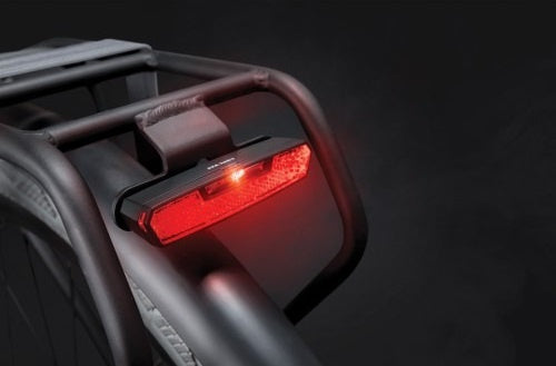 achterlicht Juno Battery 80 mm led zwart/rood