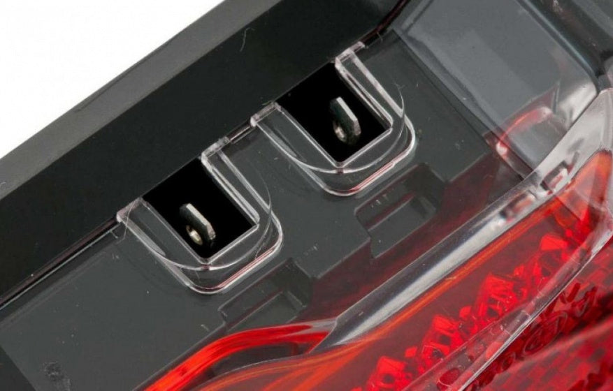 achterlicht Riff Steady 10 x 3 cm dynamo 50 lumen rood