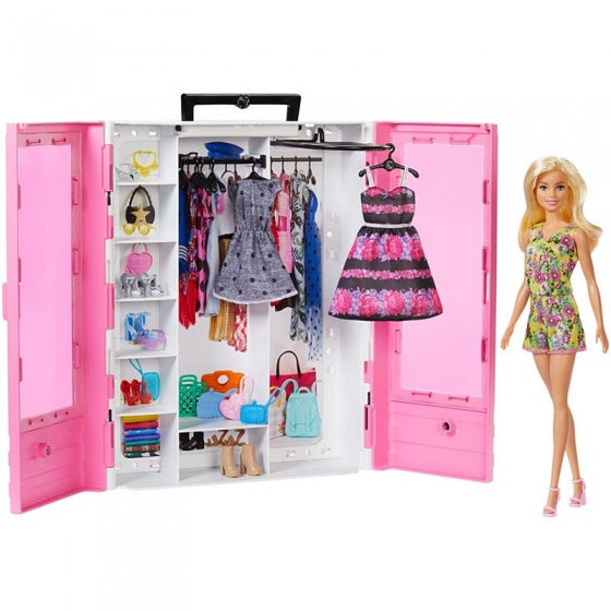 ultieme kledingkast met accessoires roze
