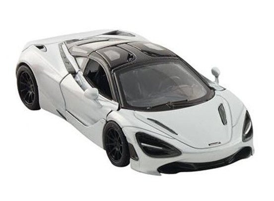 auto McLaren 720S 12