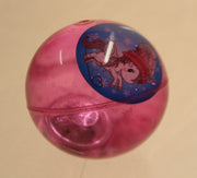 stuiterbal eenhoorn met water en glitters roze