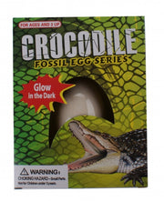 uithak-ei met glow in the dark krokodil 8 cm