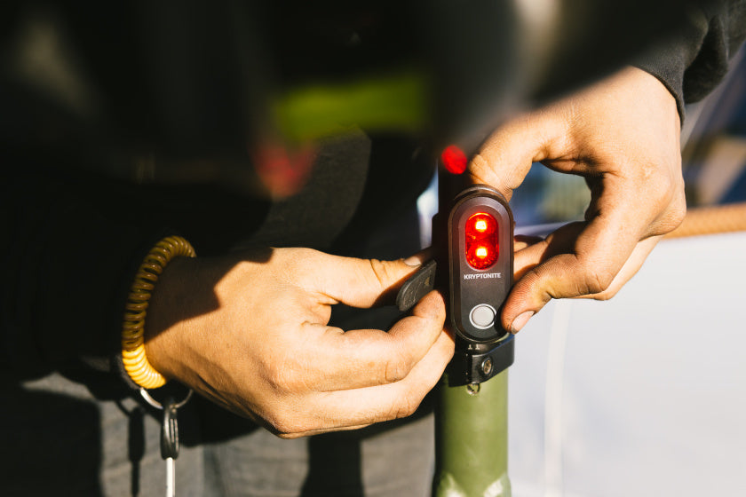 fietsachterlicht Avenue R-45 led usb 7 cm zwart