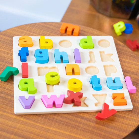 vormenpuzzel Alfabet junior hout 26 stukjes