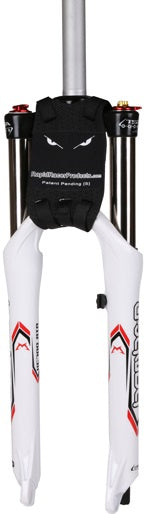 spatbord NeoGuard Evil Eyes maat L