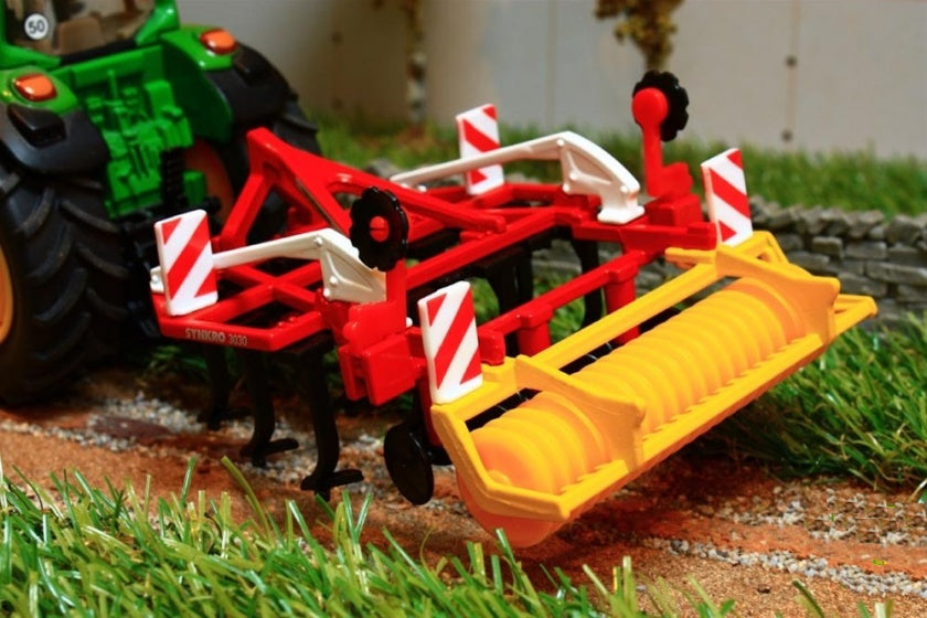 Pöttinger Synkro 3030 cultivator rood (2067)