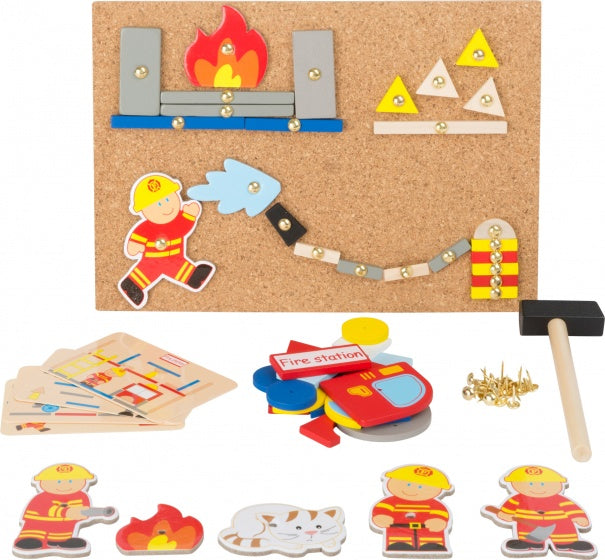 Hamertje Tik brandweer 24 cm hout/kurk