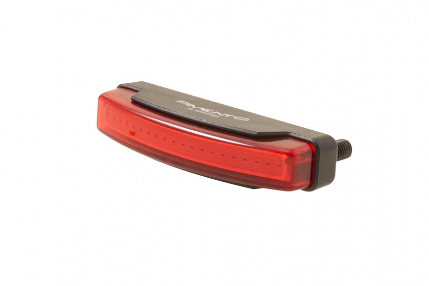 Pimento achterlicht en reflector op dynamo