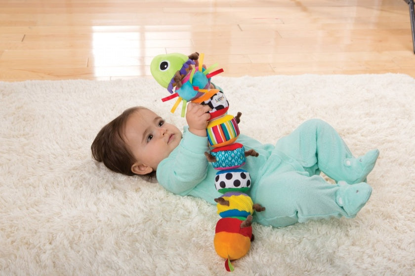 Lamaze regenboog ontdekkingsrupsje 40 cm