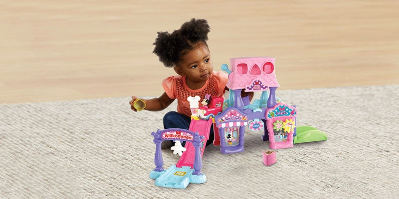 Toet Toet auto: Minnie’s IJssalon roze
